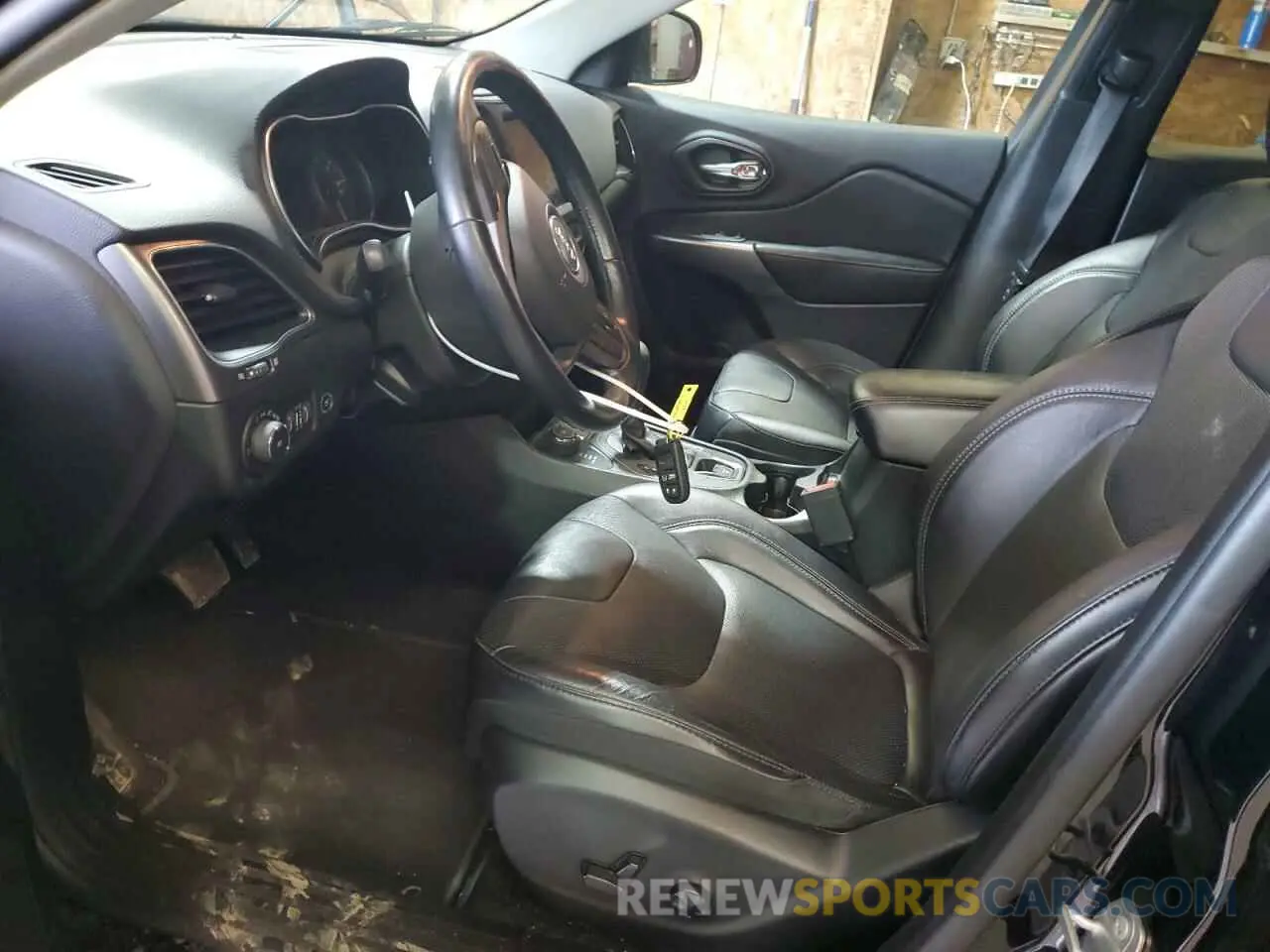 7 Photograph of a damaged car 1C4PJMMX2MD205117 JEEP GRAND CHER 2021