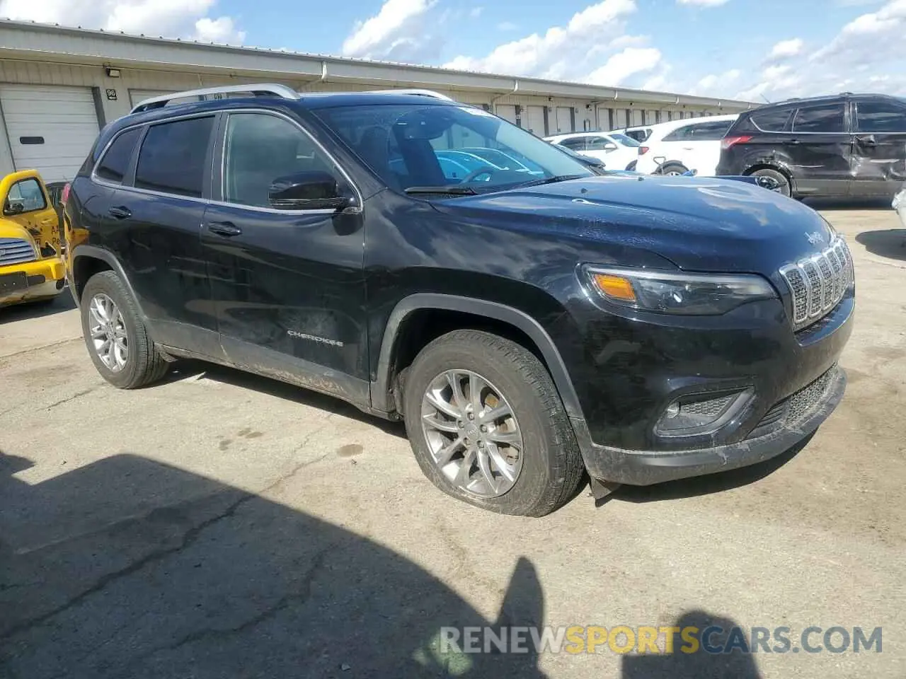 4 Photograph of a damaged car 1C4PJMMX2MD216358 JEEP GRAND CHER 2021