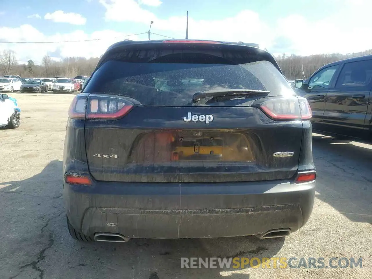 6 Photograph of a damaged car 1C4PJMMX2MD216358 JEEP GRAND CHER 2021