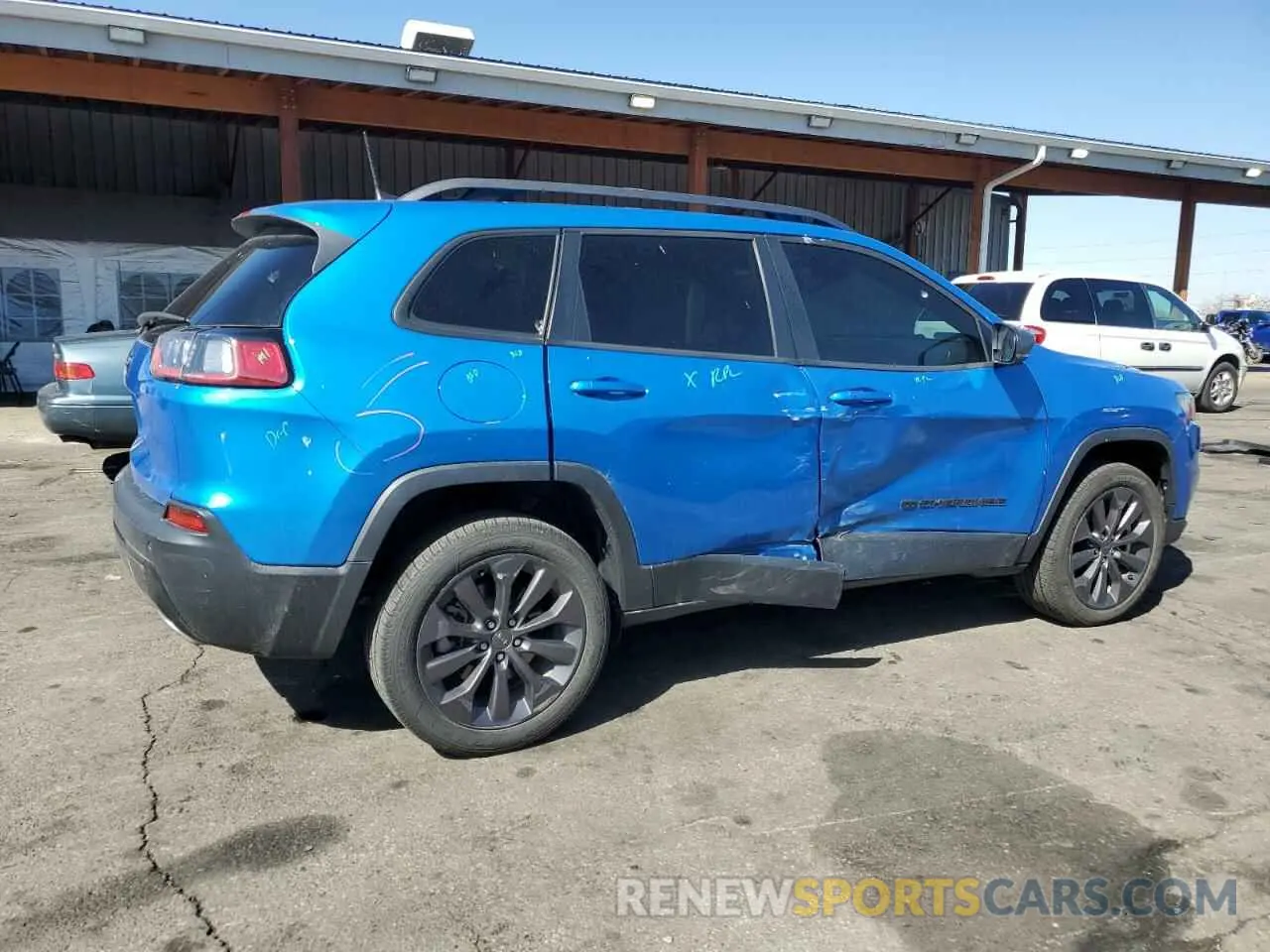 3 Photograph of a damaged car 1C4PJMMX5MD206858 JEEP GRAND CHER 2021