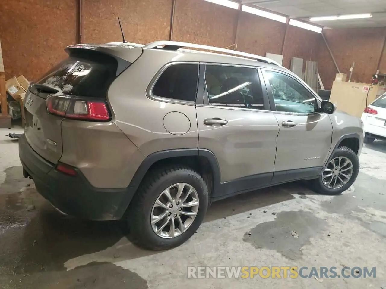 3 Photograph of a damaged car 1C4PJMMX9MD122431 JEEP GRAND CHER 2021