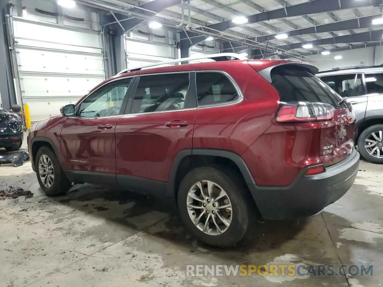 2 Photograph of a damaged car 1C4PJMMXXMD225132 JEEP GRAND CHER 2021