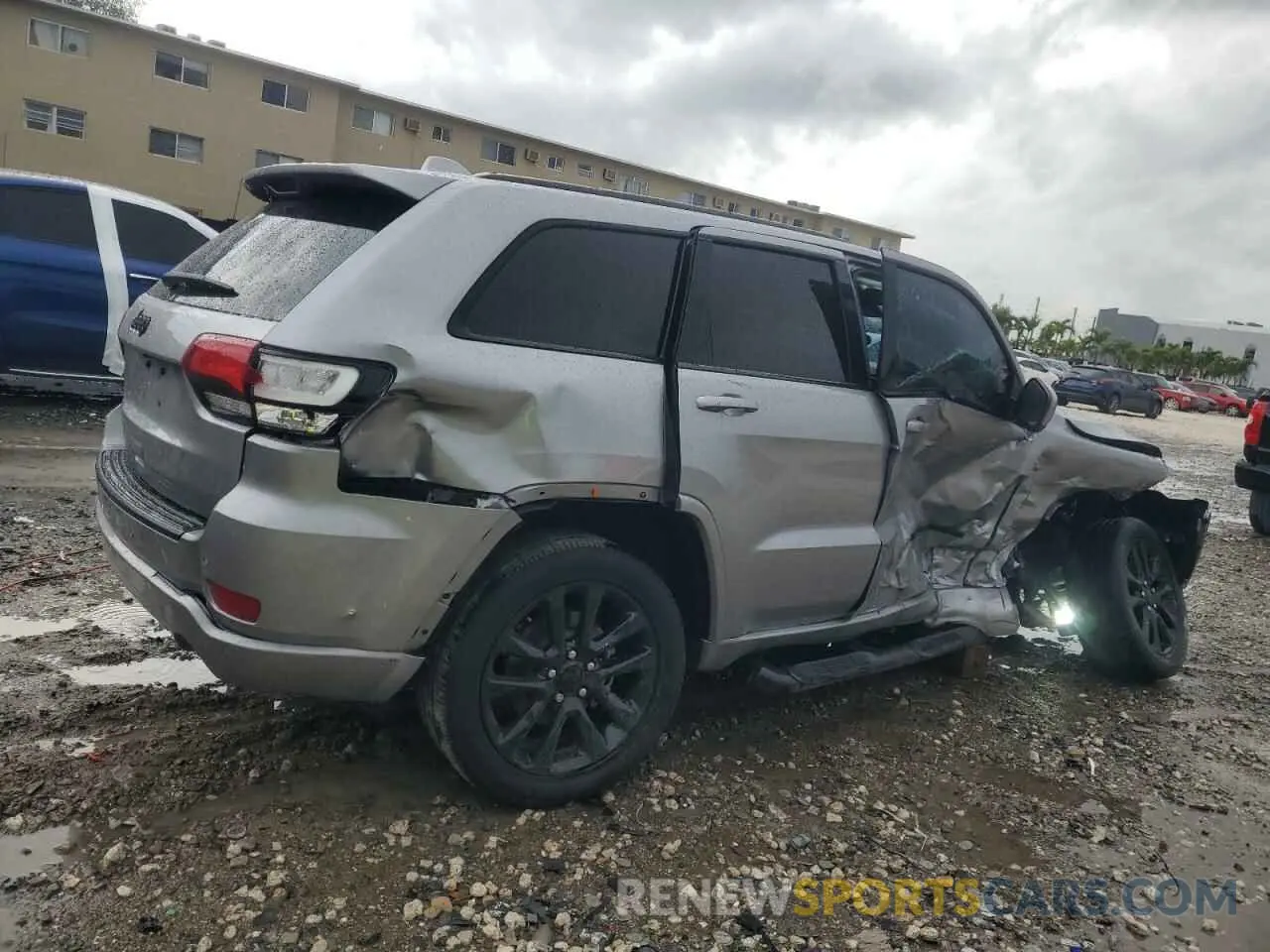 3 Photograph of a damaged car 1C4RJEAG0MC814067 JEEP GRAND CHER 2021