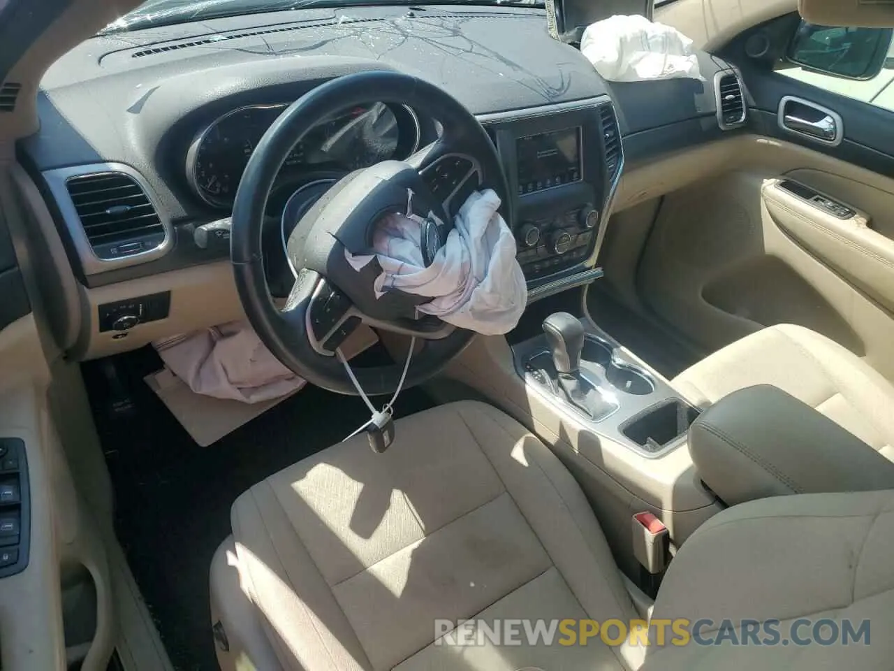 8 Photograph of a damaged car 1C4RJEAG3MC605518 JEEP GRAND CHER 2021