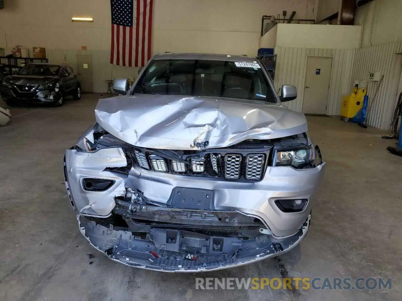5 Photograph of a damaged car 1C4RJEAG3MC657750 JEEP GRAND CHER 2021