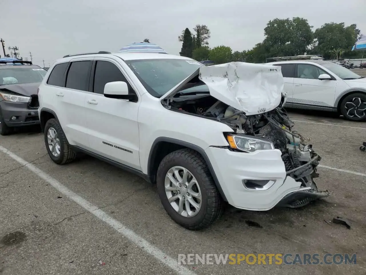 4 Photograph of a damaged car 1C4RJEAG6MC546772 JEEP GRAND CHER 2021