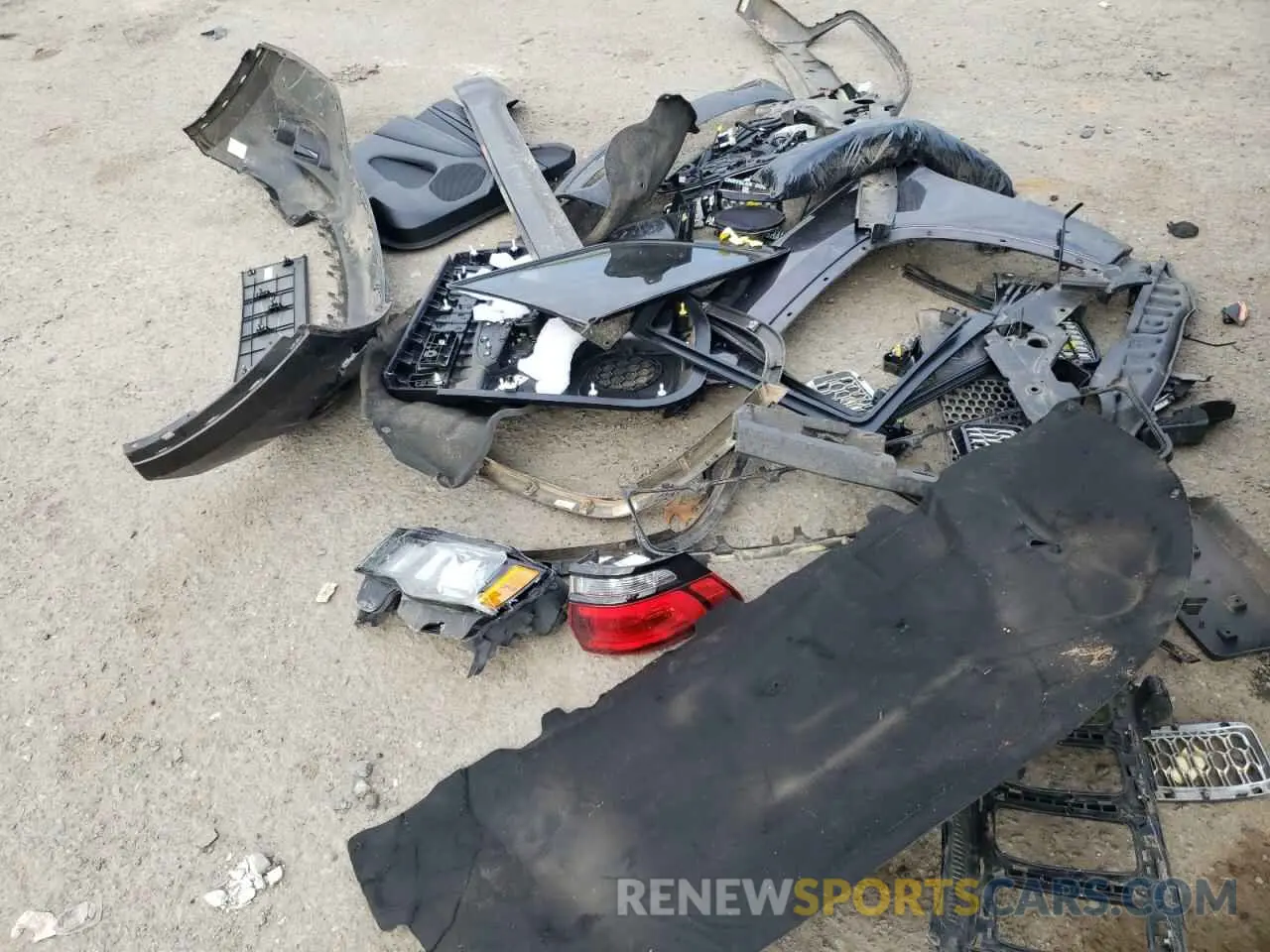 13 Photograph of a damaged car 1C4RJEAG8MC739120 JEEP GRAND CHER 2021