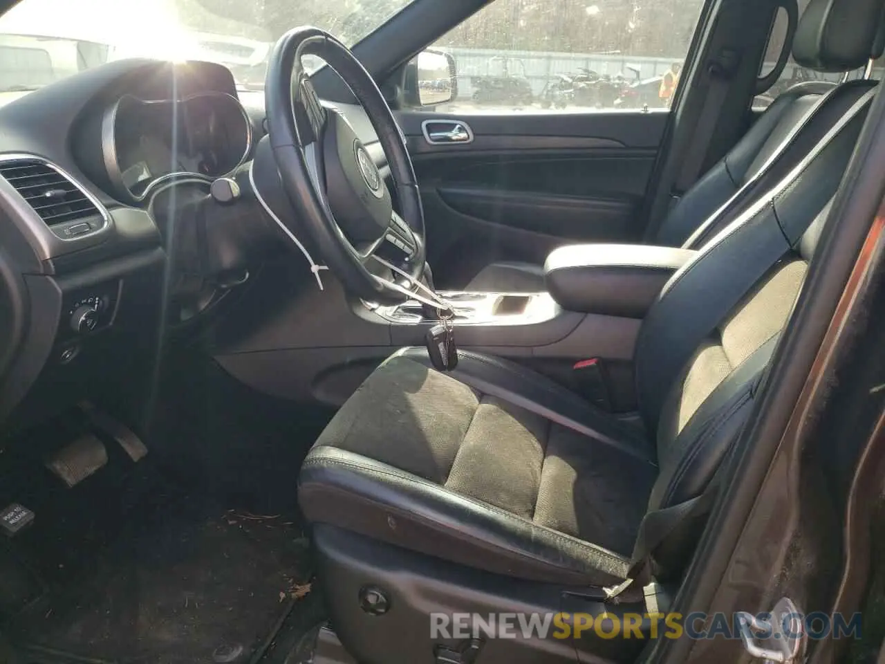 7 Photograph of a damaged car 1C4RJEAG8MC739120 JEEP GRAND CHER 2021