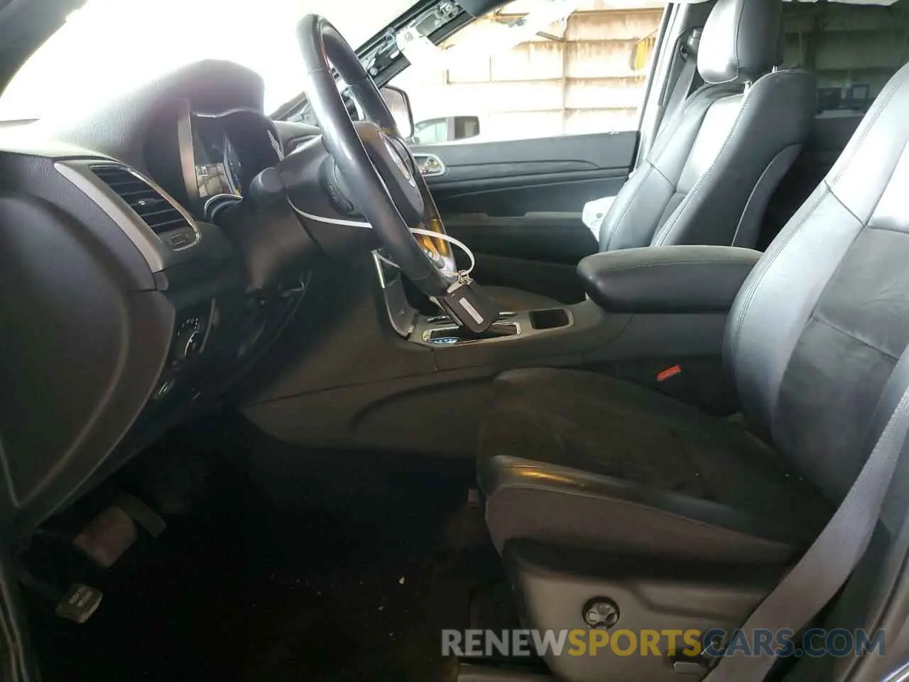 7 Photograph of a damaged car 1C4RJEAG8MC860827 JEEP GRAND CHER 2021