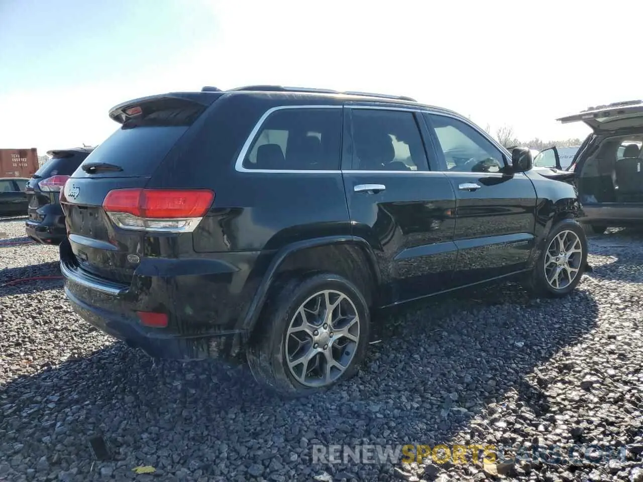3 Photograph of a damaged car 1C4RJECG2MC570483 JEEP GRAND CHER 2021