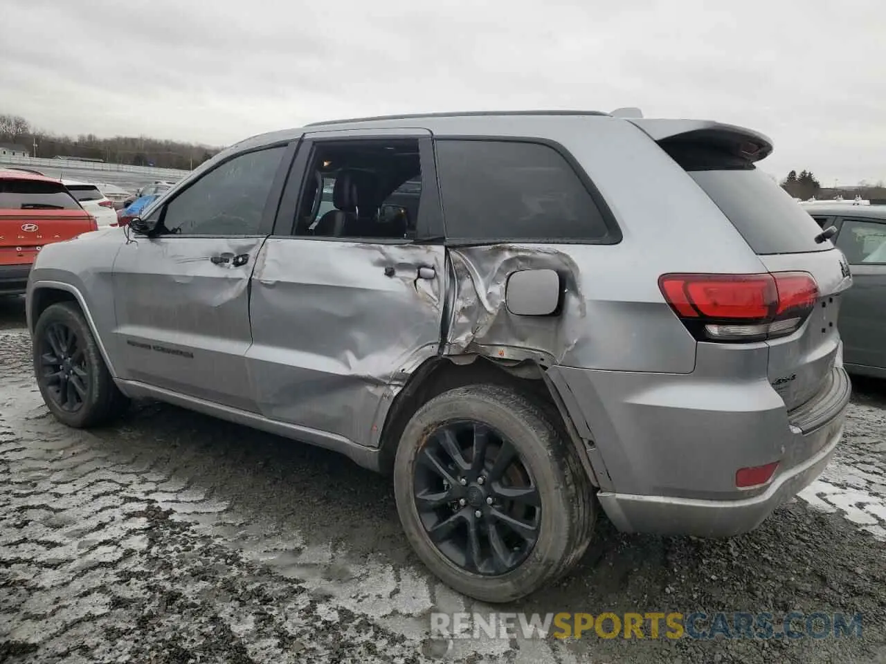 2 Photograph of a damaged car 1C4RJFAG0MC632973 JEEP GRAND CHER 2021