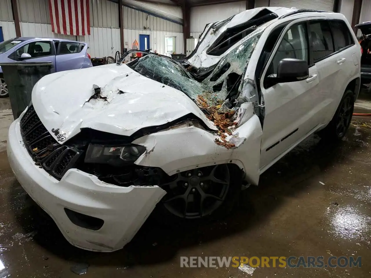 1 Photograph of a damaged car 1C4RJFBG0MC525811 JEEP GRAND CHER 2021