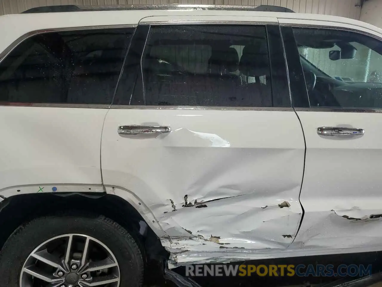 11 Photograph of a damaged car 1C4RJFBG0MC590139 JEEP GRAND CHER 2021