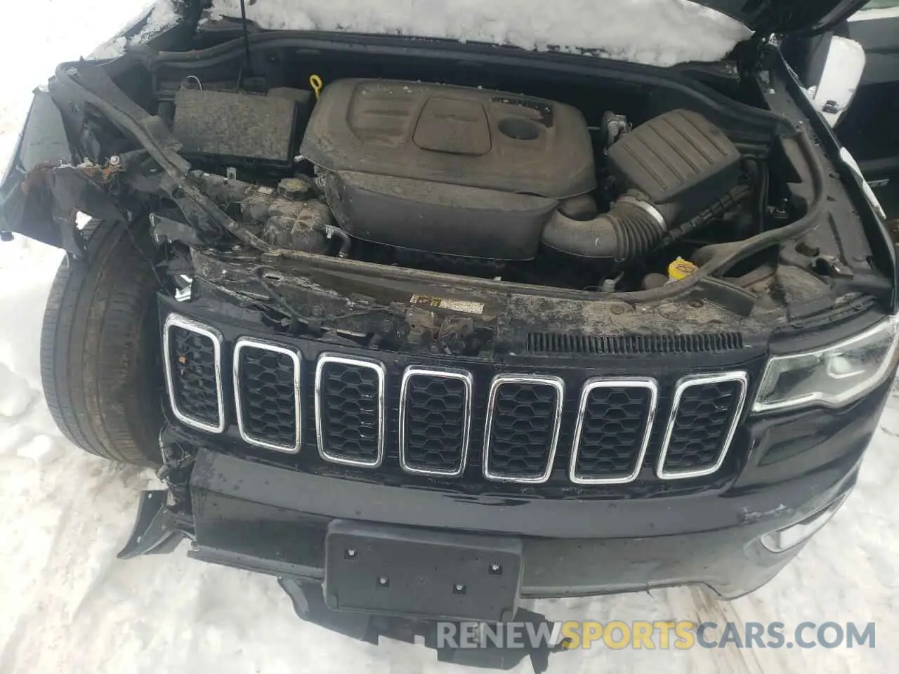 11 Photograph of a damaged car 1C4RJFBG1MC589663 JEEP GRAND CHER 2021