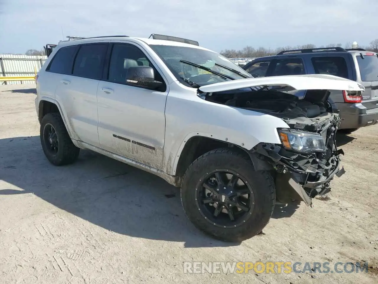 4 Photograph of a damaged car 1C4RJFBG1MC731736 JEEP GRAND CHER 2021