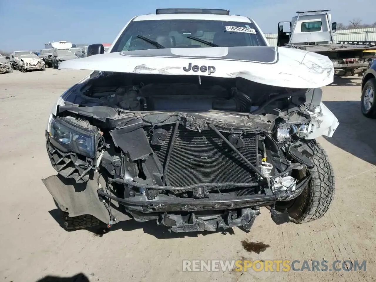 5 Photograph of a damaged car 1C4RJFBG1MC731736 JEEP GRAND CHER 2021