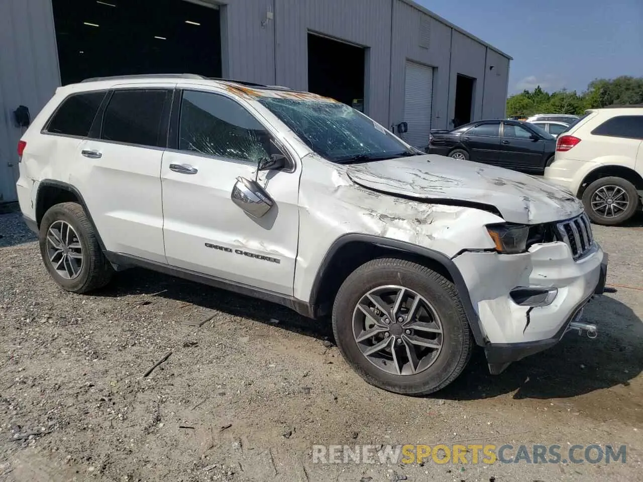 4 Photograph of a damaged car 1C4RJFBG1MC816690 JEEP GRAND CHER 2021