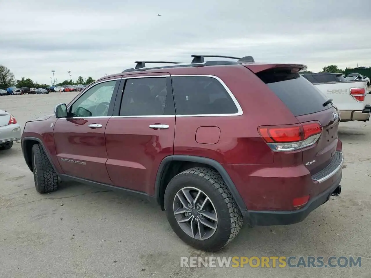 2 Photograph of a damaged car 1C4RJFBG2MC882097 JEEP GRAND CHER 2021
