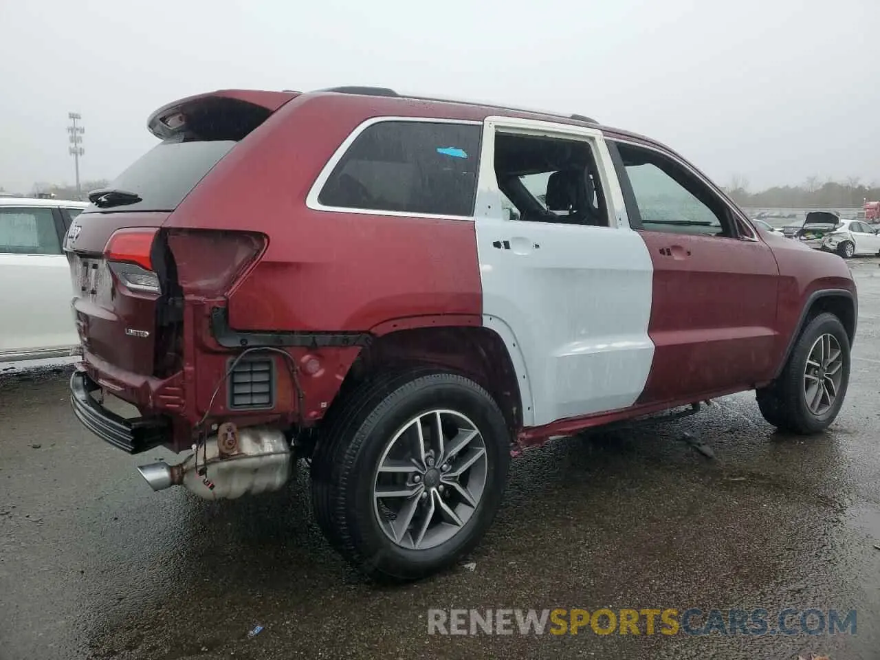 3 Photograph of a damaged car 1C4RJFBG4MC841115 JEEP GRAND CHER 2021