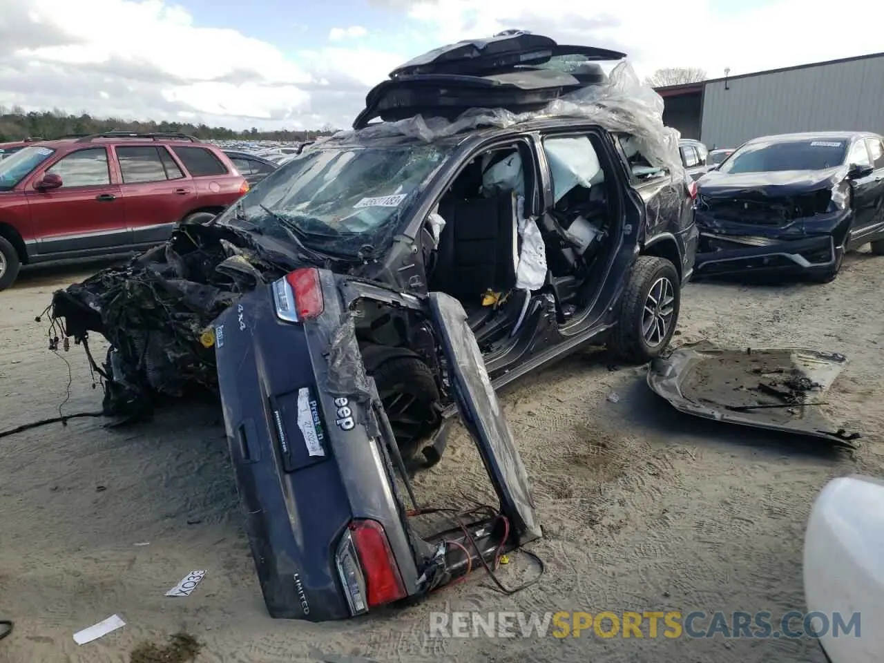 1 Photograph of a damaged car 1C4RJFBG5MC538005 JEEP GRAND CHER 2021