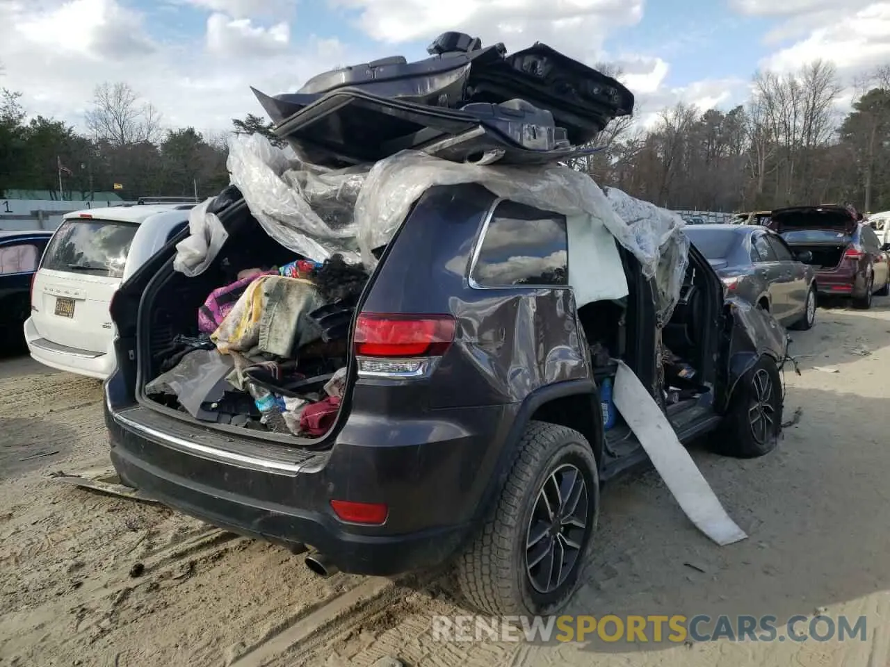 3 Photograph of a damaged car 1C4RJFBG5MC538005 JEEP GRAND CHER 2021