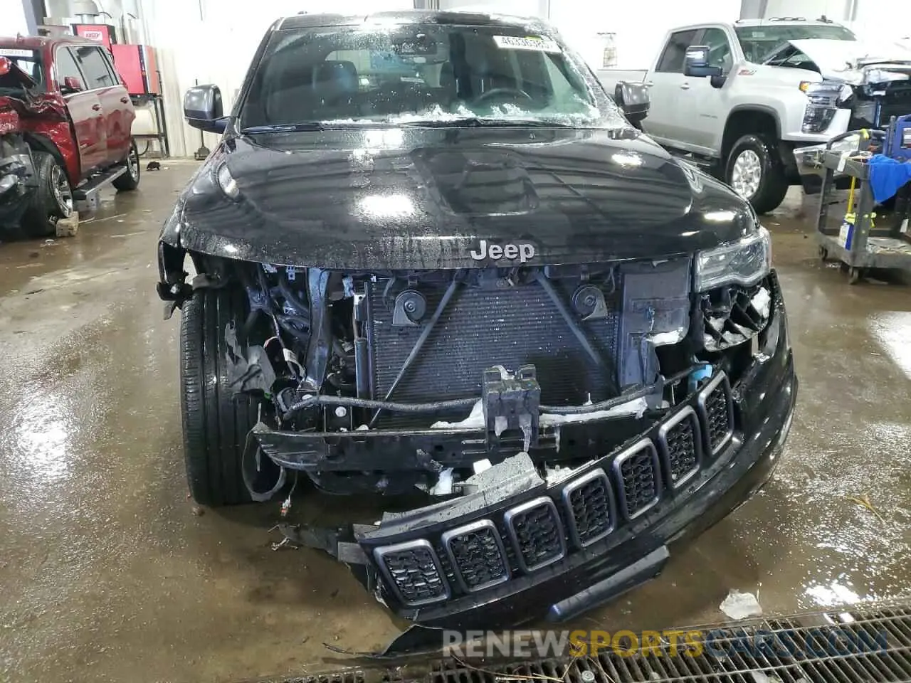 5 Photograph of a damaged car 1C4RJFBG8MC766788 JEEP GRAND CHER 2021