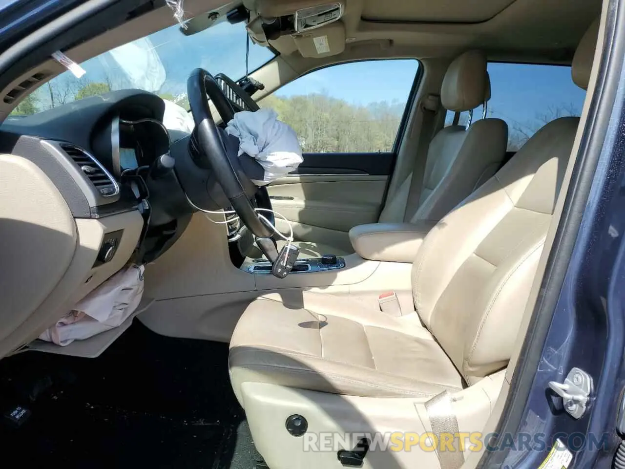 7 Photograph of a damaged car 1C4RJFBGXMC538212 JEEP GRAND CHER 2021
