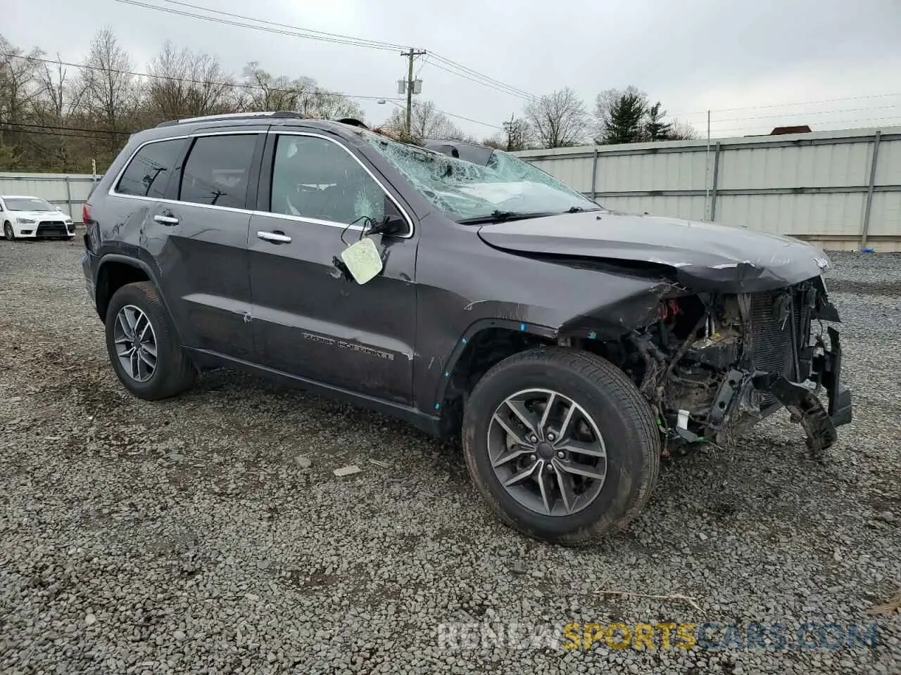 4 Photograph of a damaged car 1C4RJFBGXMC828241 JEEP GRAND CHER 2021