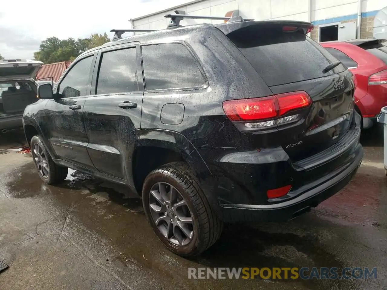 2 Photograph of a damaged car 1C4RJFCG1MC670337 JEEP GRAND CHER 2021