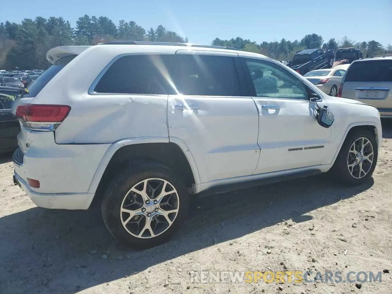 3 Photograph of a damaged car 1C4RJFCG7MC562577 JEEP GRAND CHER 2021