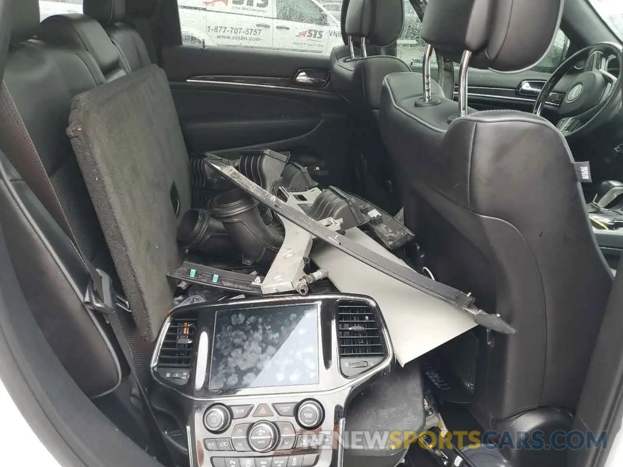 11 Photograph of a damaged car 1C4RJFCG9MC691890 JEEP GRAND CHER 2021