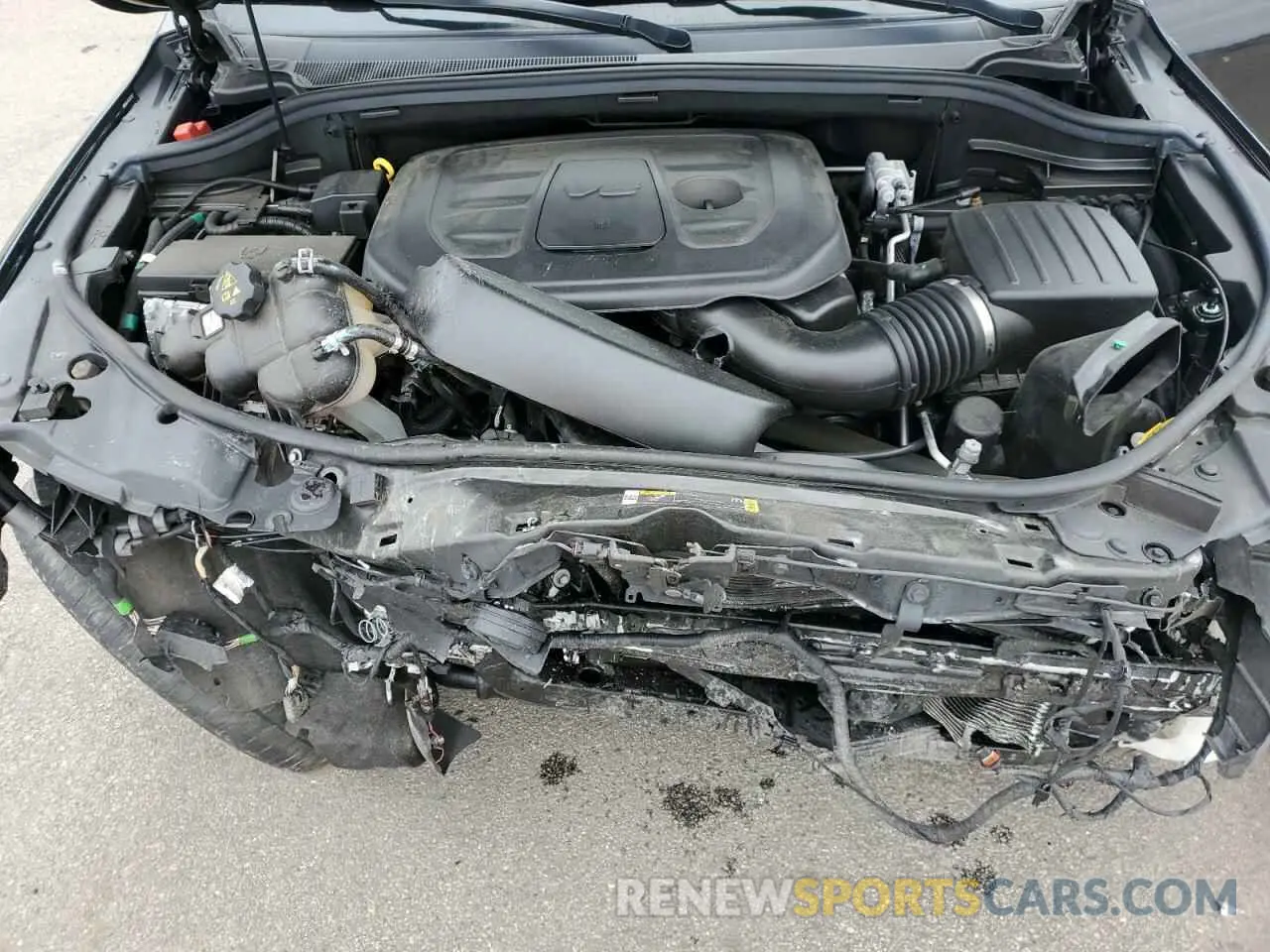 12 Photograph of a damaged car 1C4RJFCG9MC740053 JEEP GRAND CHER 2021