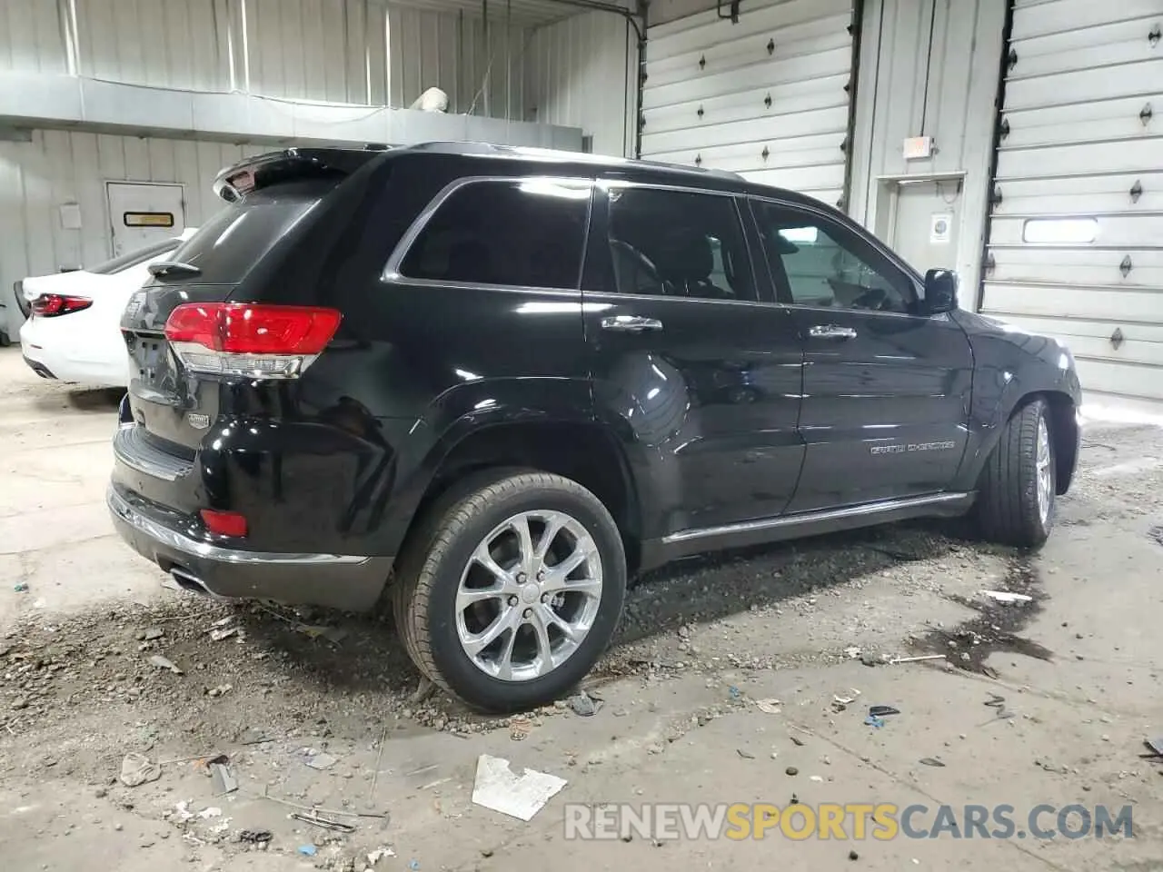 3 Photograph of a damaged car 1C4RJFJG9MC550546 JEEP GRAND CHER 2021