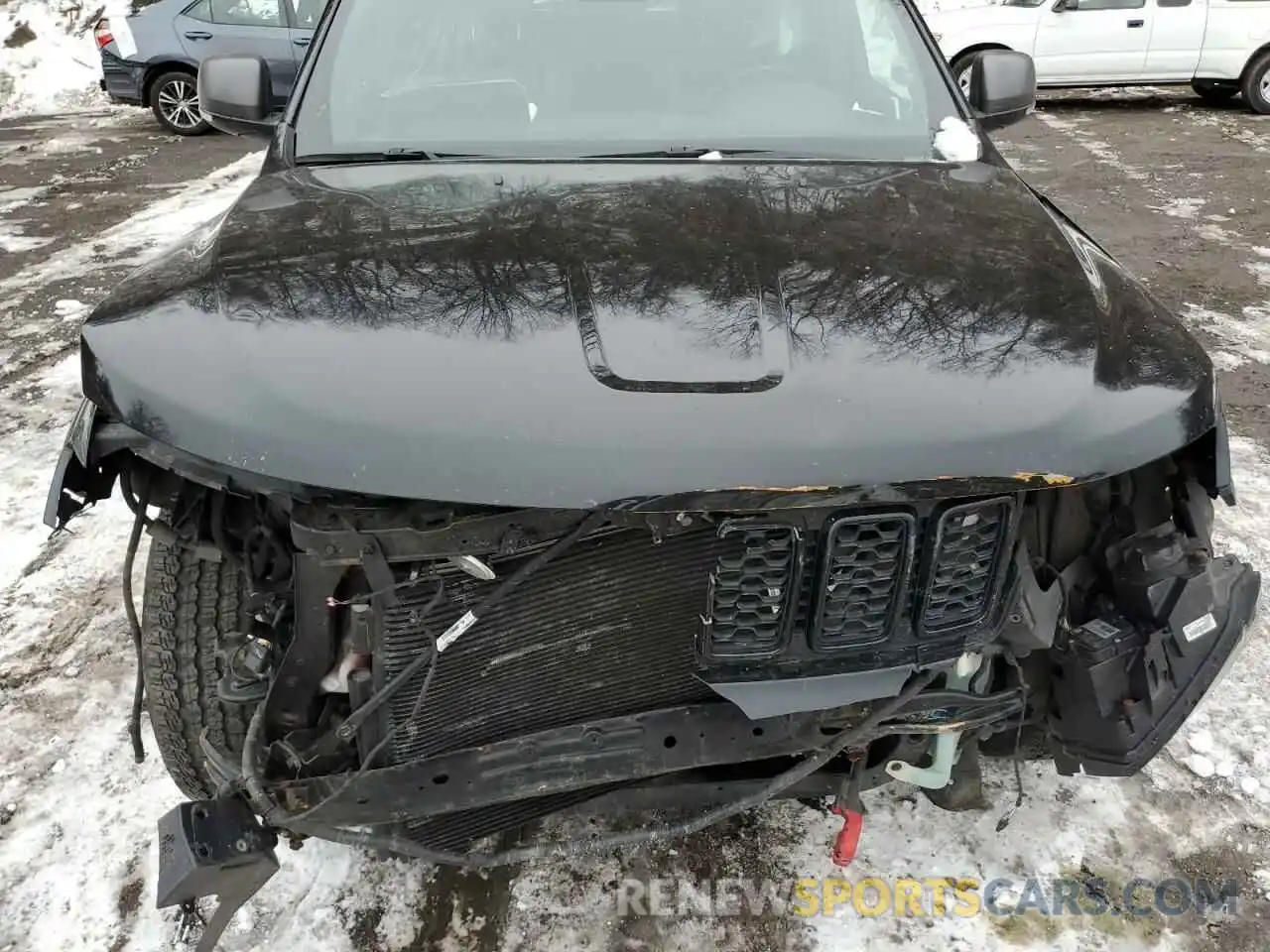 12 Photograph of a damaged car 1C4RJFLT3MC581673 JEEP GRAND CHER 2021