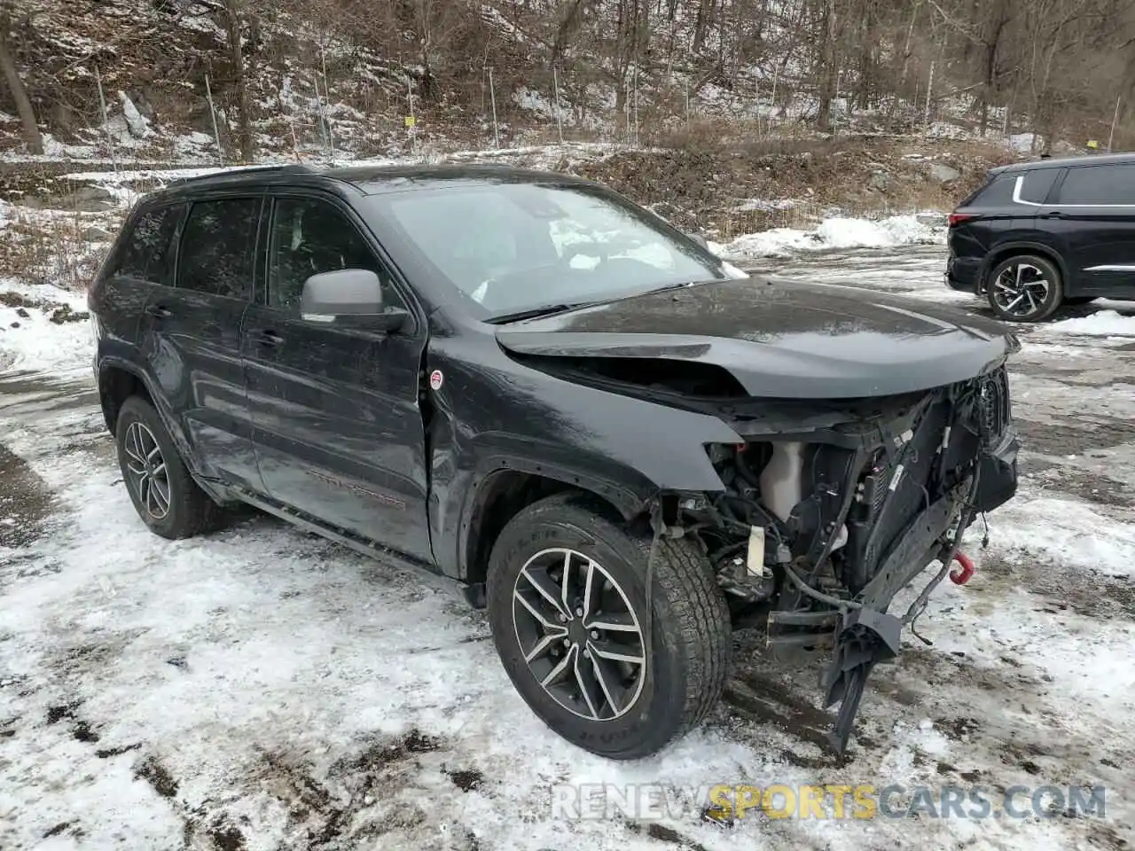 4 Photograph of a damaged car 1C4RJFLT3MC581673 JEEP GRAND CHER 2021