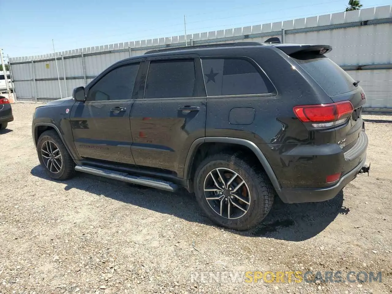 2 Photograph of a damaged car 1C4RJFLT8MC587789 JEEP GRAND CHER 2021