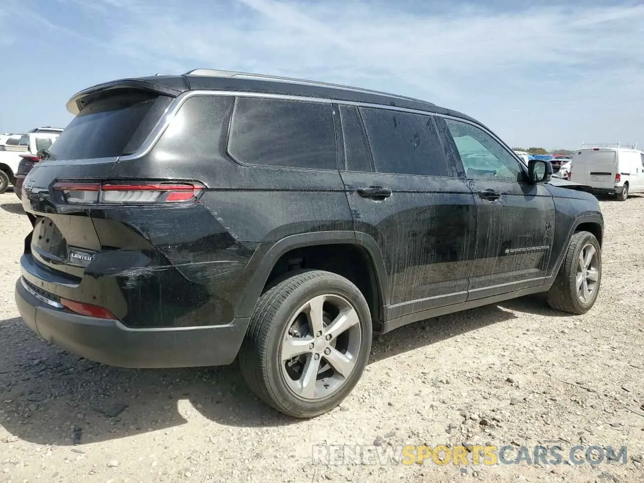 3 Photograph of a damaged car 1C4RJJBG3M8114764 JEEP GRAND CHER 2021