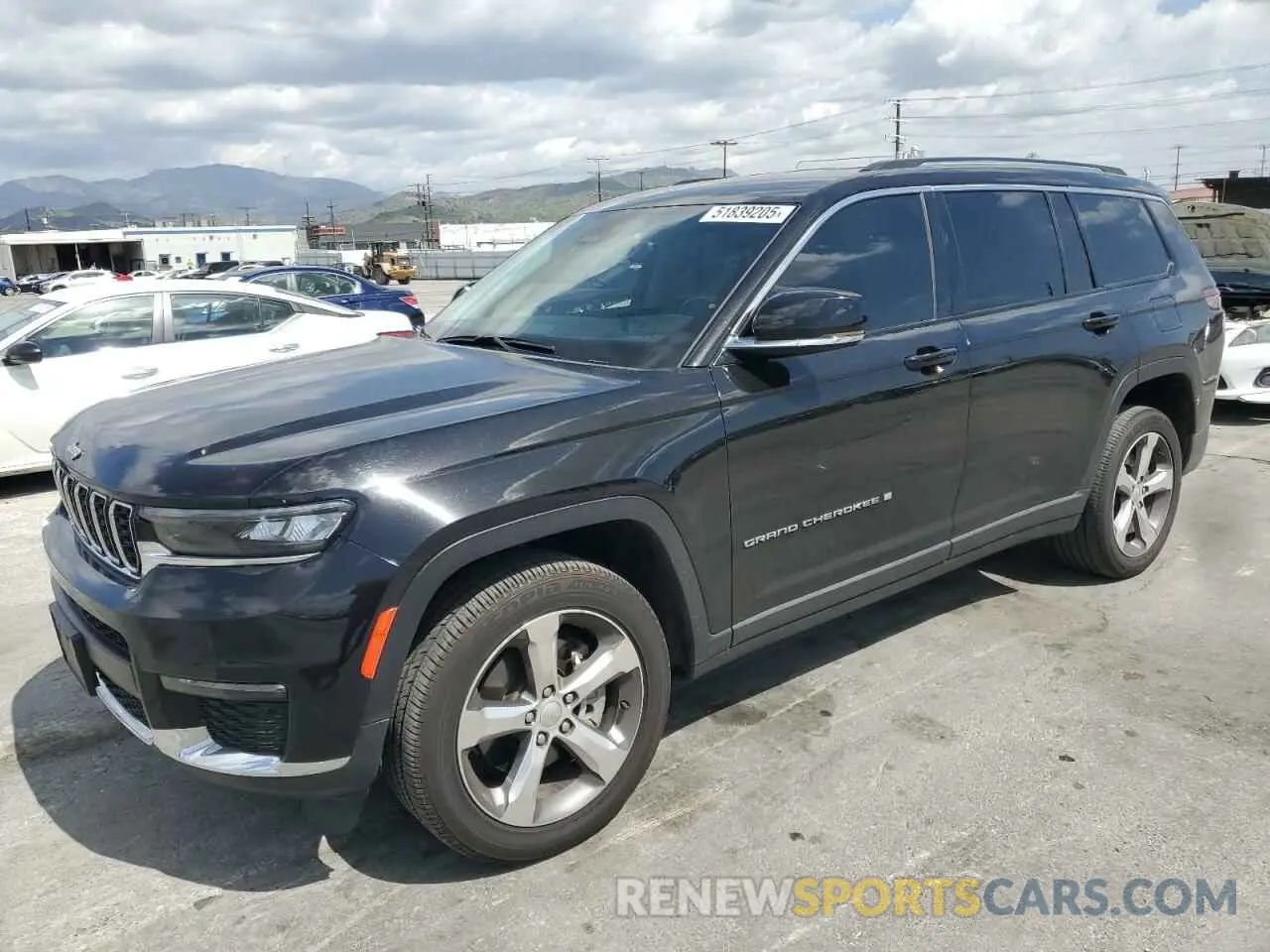 1 Photograph of a damaged car 1C4RJJBG5M8175694 JEEP GRAND CHER 2021