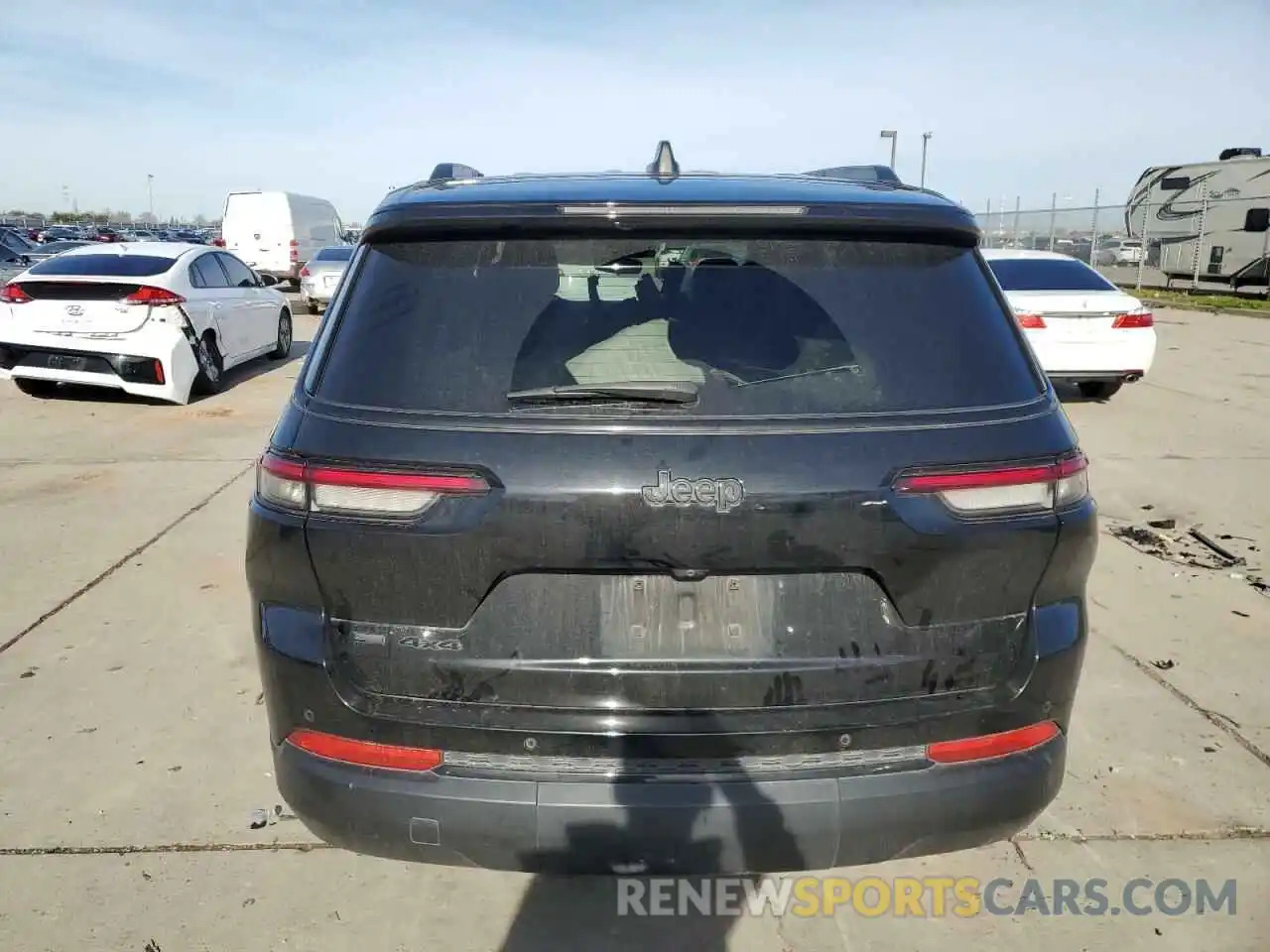 6 Photograph of a damaged car 1C4RJKAG1M8138116 JEEP GRAND CHER 2021