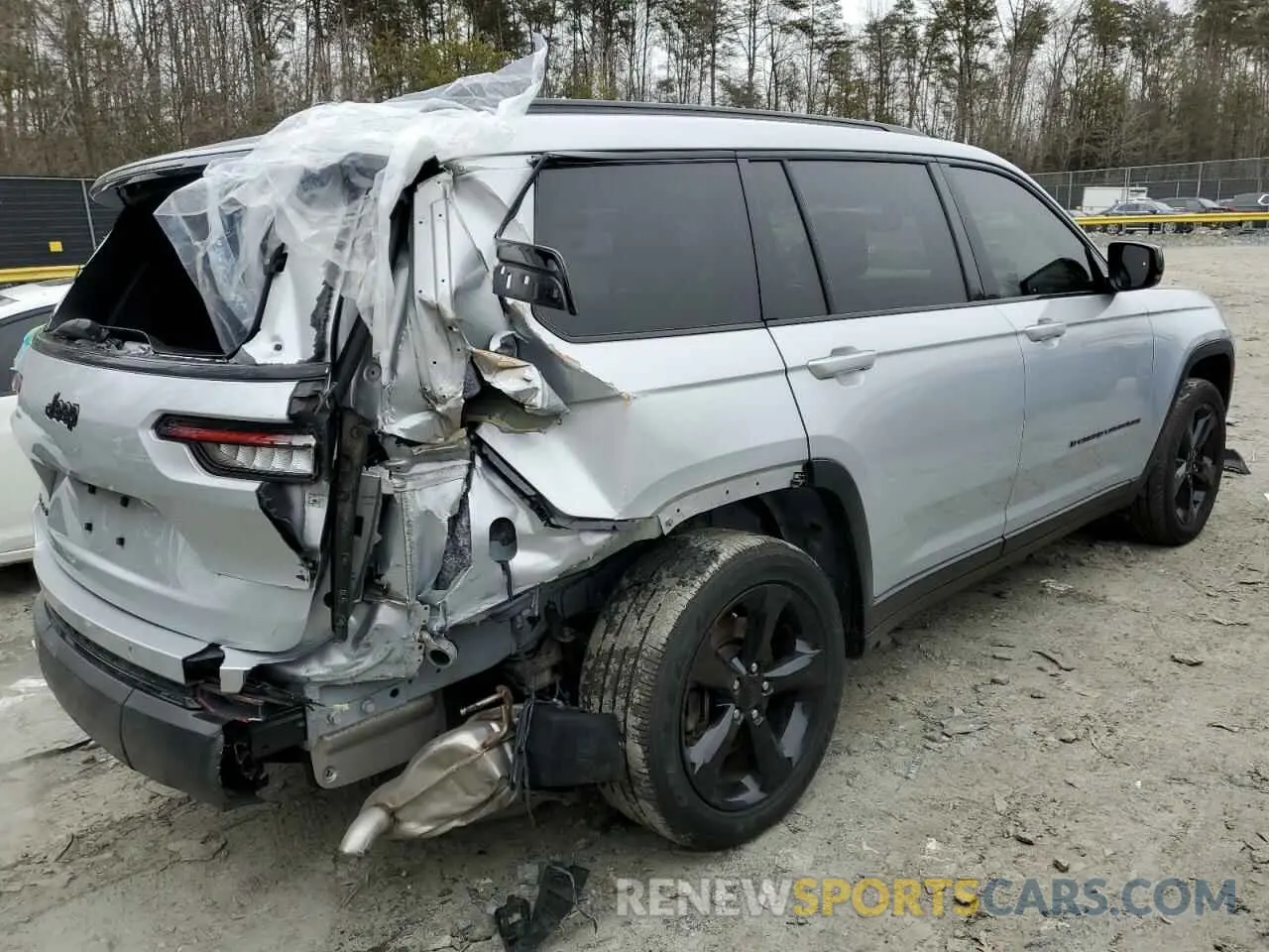 3 Photograph of a damaged car 1C4RJKAG1M8155871 JEEP GRAND CHER 2021