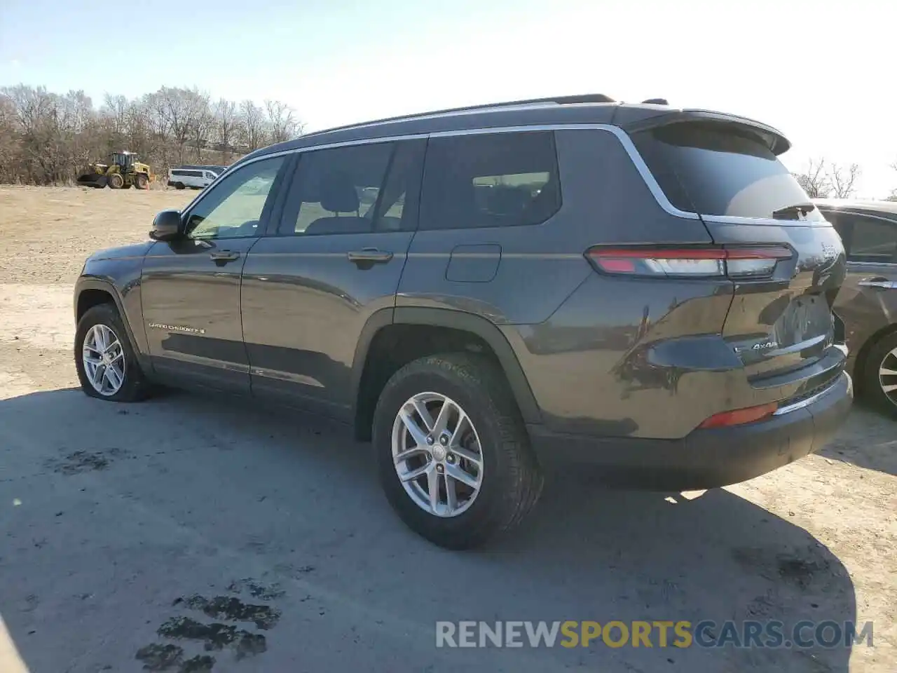 2 Photograph of a damaged car 1C4RJKAG5M8209933 JEEP GRAND CHER 2021