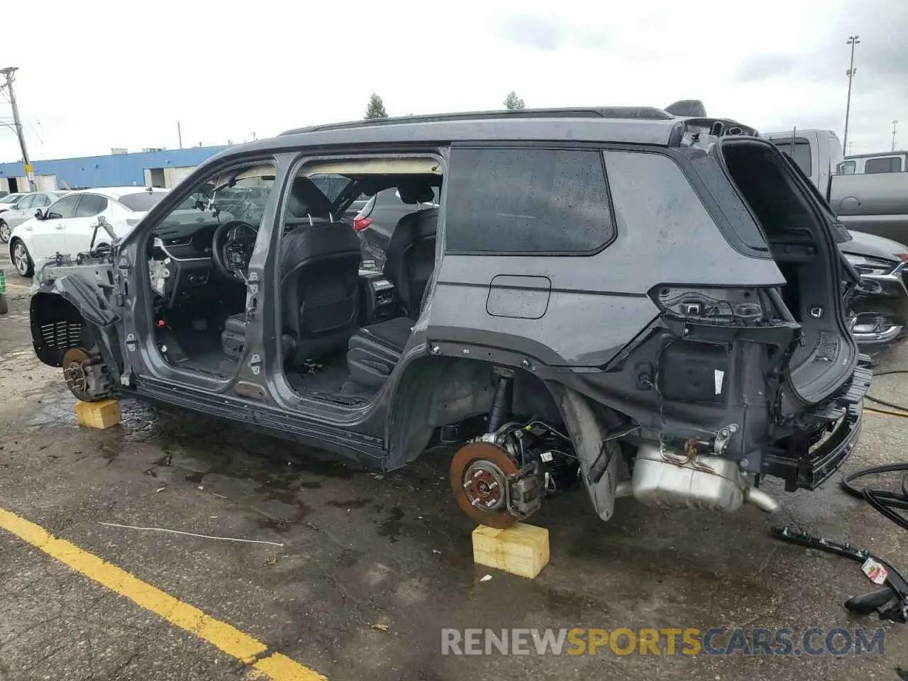 2 Photograph of a damaged car 1C4RJKAGXM8188044 JEEP GRAND CHER 2021
