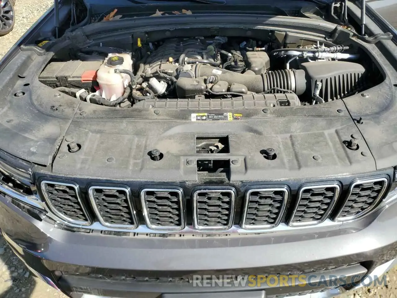 12 Photograph of a damaged car 1C4RJKBG0M8189881 JEEP GRAND CHER 2021