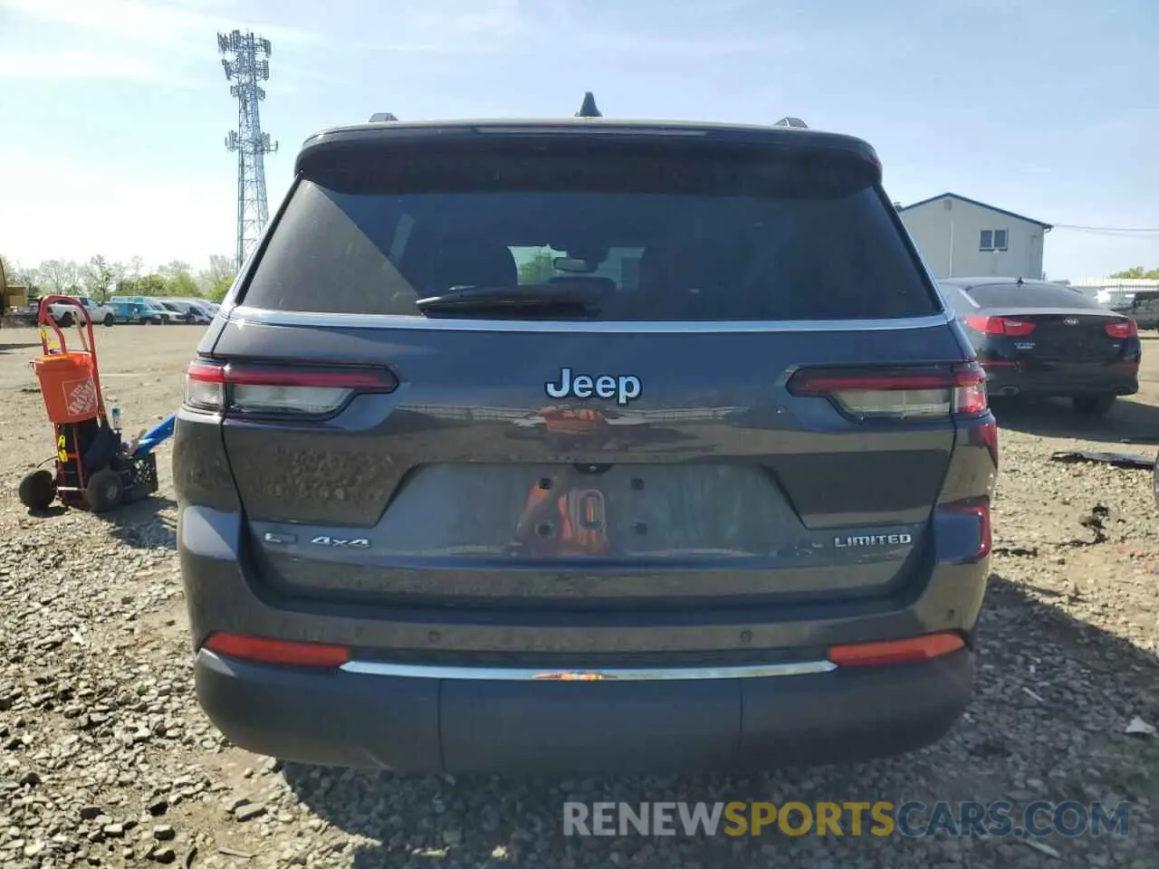 6 Photograph of a damaged car 1C4RJKBG0M8189881 JEEP GRAND CHER 2021