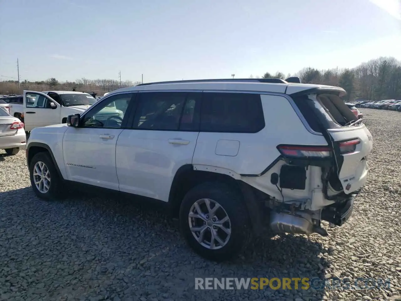 2 Photograph of a damaged car 1C4RJKBG1M8122237 JEEP GRAND CHER 2021