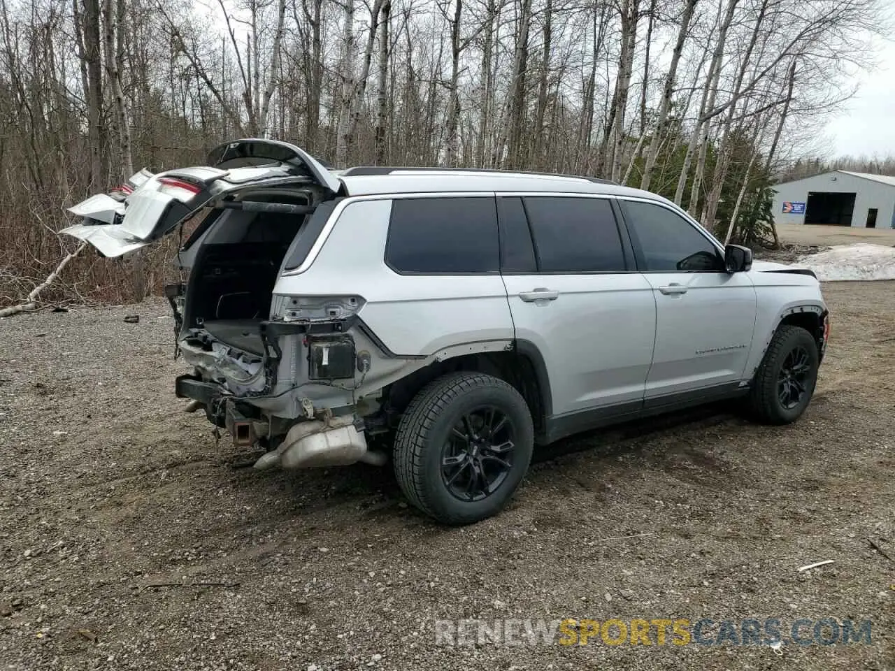 3 Photograph of a damaged car 1C4RJKBG3M8102796 JEEP GRAND CHER 2021