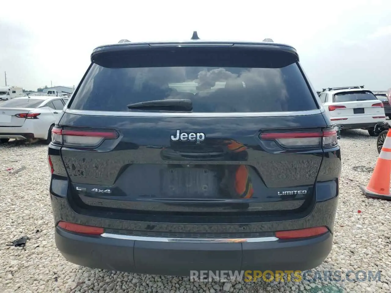 6 Photograph of a damaged car 1C4RJKBG4M8107358 JEEP GRAND CHER 2021