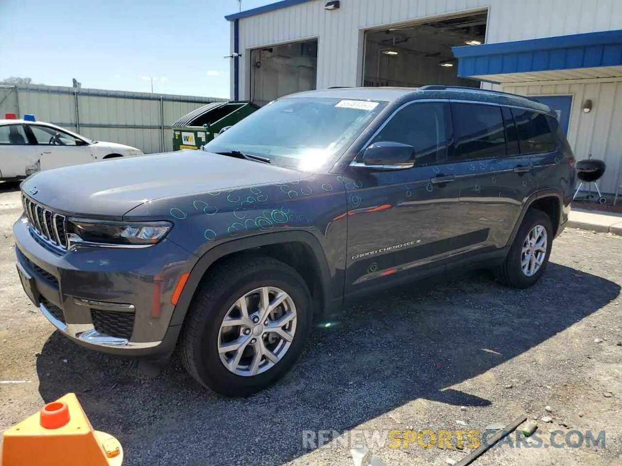 1 Photograph of a damaged car 1C4RJKBG5M8138506 JEEP GRAND CHER 2021