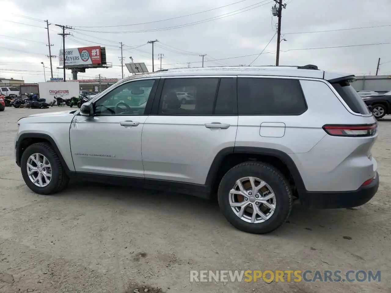 2 Photograph of a damaged car 1C4RJKBG8M8111655 JEEP GRAND CHER 2021