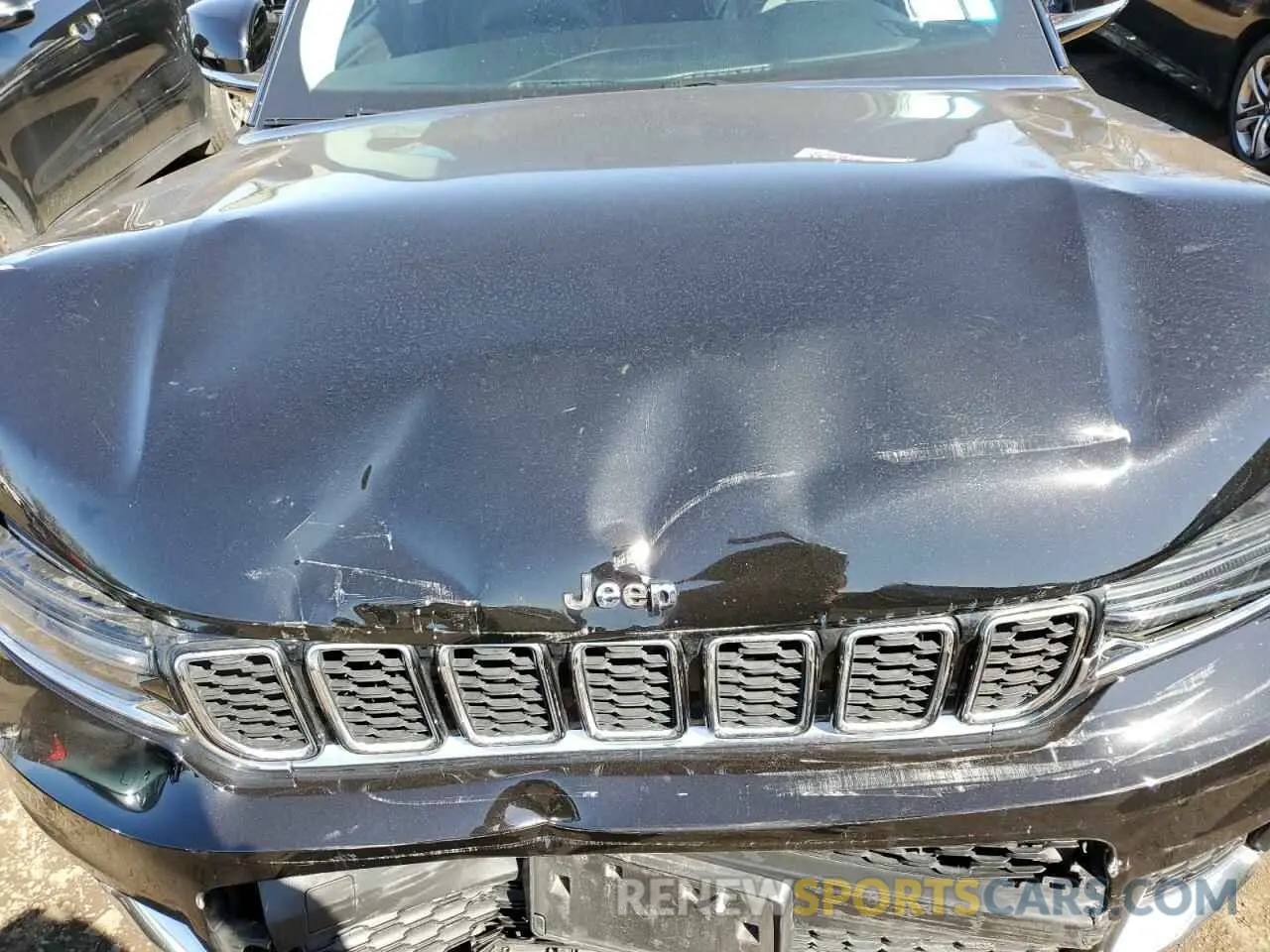 12 Photograph of a damaged car 1C4RJKBG9M8146673 JEEP GRAND CHER 2021